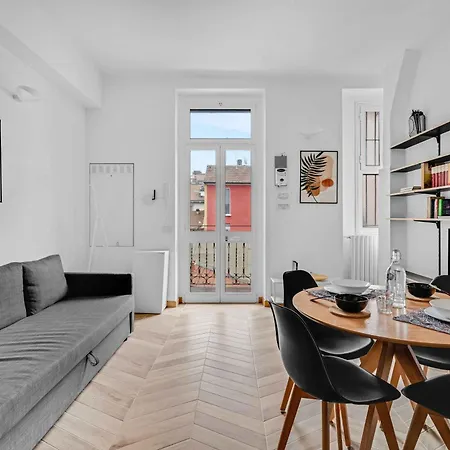 Ven54 -loreto - Duomo- Modern - - Bright דירה מילאנו