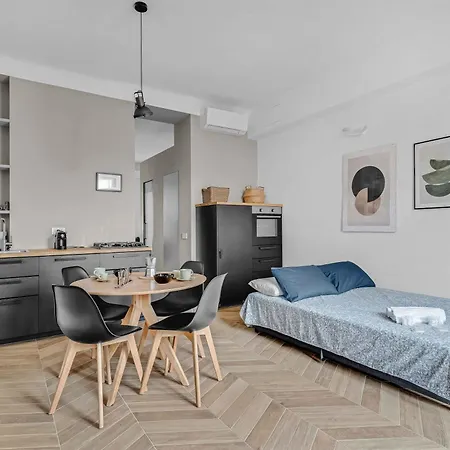 Ven54 -loreto - Duomo- Modern - - Bright מילאנו